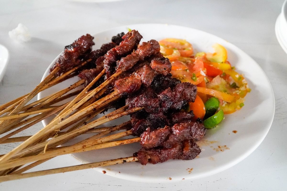Sate Kambing Rempah Khas Timur Tengah